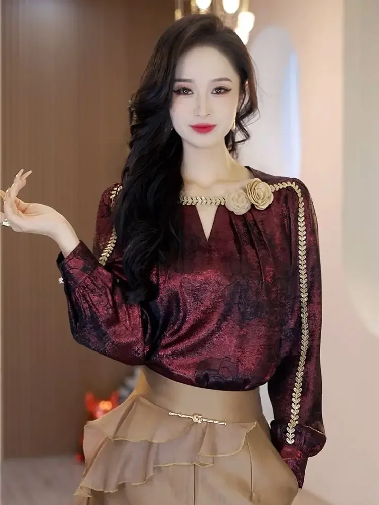 Early Autumn New Shirt Long Sleeved Shirt Women's Unique and Beautiful Small Shirt Solid Color High-end Blouses Top ZT676