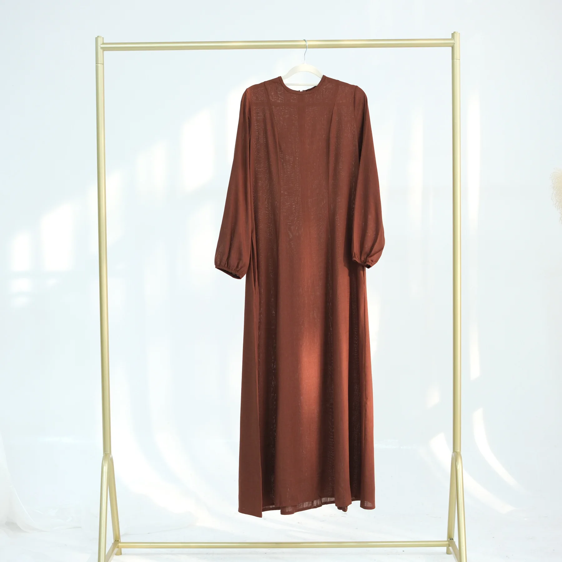 

Muslim Middle East Dubai waist pendulum dress fashionable simple temperament elegant vacation style high-end banquet party dress