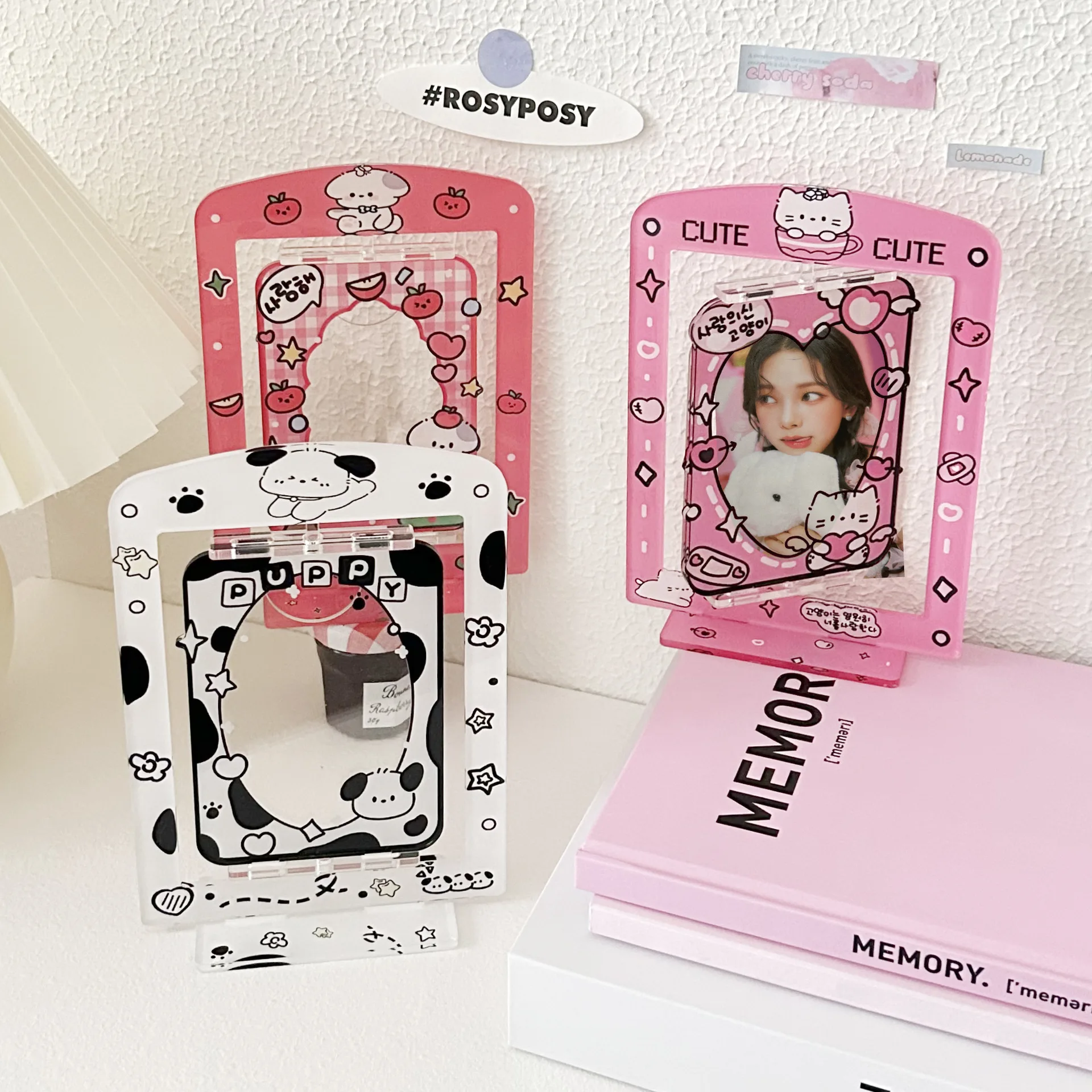 

MINKYS Kawaii Puppy And Cat 3 inch Rotating Photo Card Holder Idol Photocard Stand Holder Korea Stationery