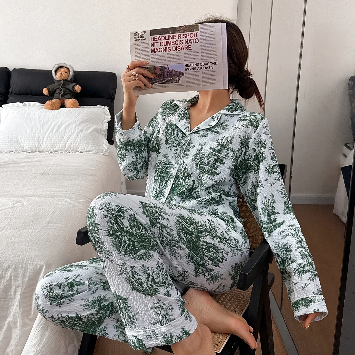 

Женская пижама с зелеными лацканами, с принтами звезд и луны, пейзажей и деревьев, в стиле китайской тушевой живописи, с длинным рукавом, длинные брюки и пижамный комплект, для весны, осени, зимы, всесезонная одежда для сна, домашний комплект, комплект из