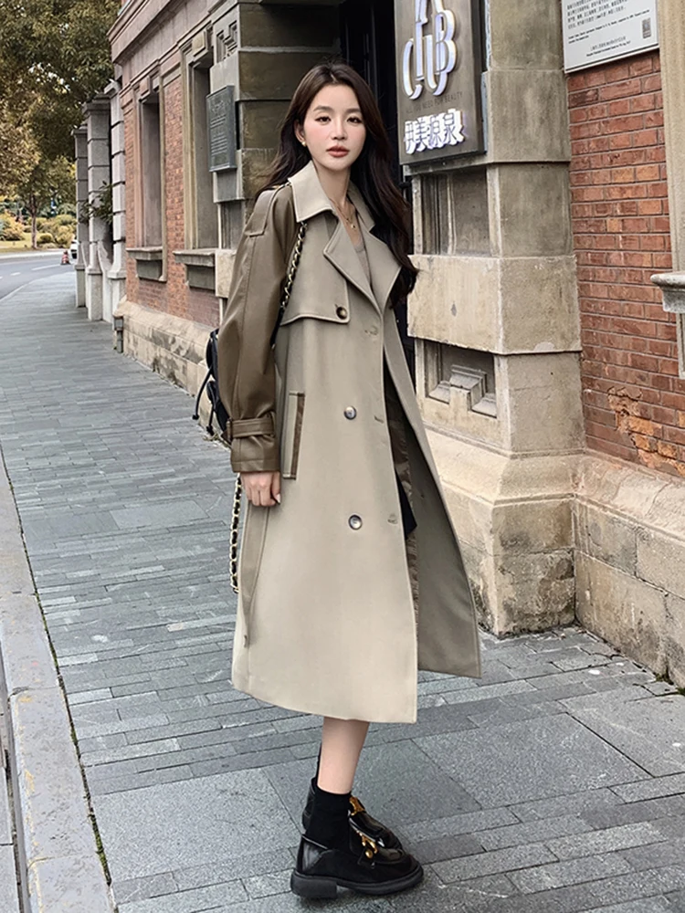 LANMREM Contrast Color Sleeve Spliced Trench For Women Lapel Double Breasted Belt Gathered Waist Windbreaker 2024 New 2Z1414