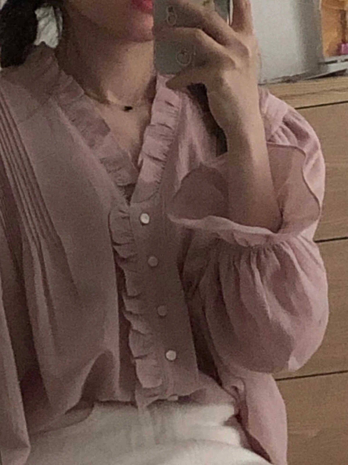 

Candy Miss Korean Style Sunniest Purple Wooden V-neck Gentle Sweet Lady Long Sleeve Shirt Women's Fashion Sweet Style Pu...