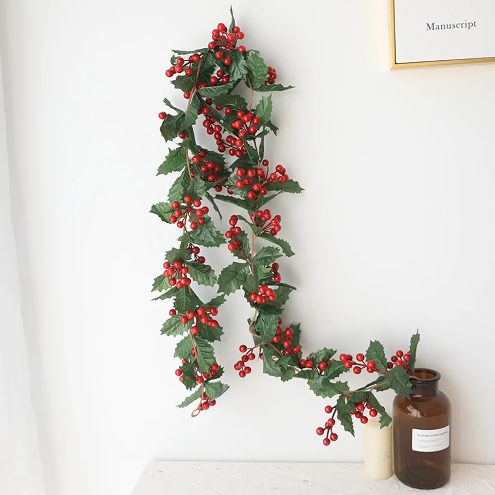 

Red Berry Garland Green Leaves, Simulated Rattan Hanging Vine For Christmas Decor, Xmas Party Supplies, Home Wedding