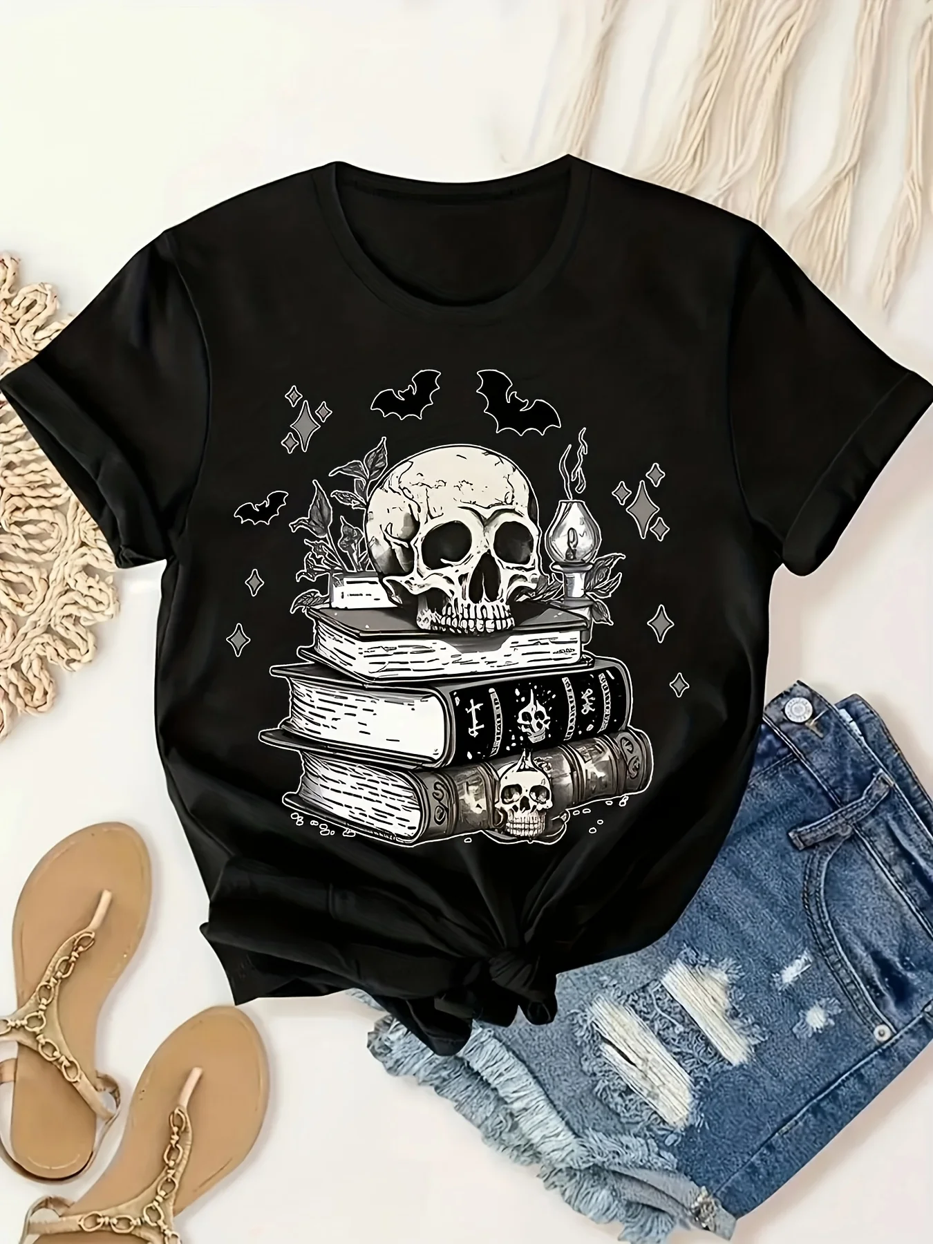 Black Vintage Short-Sleeved Round-Neck T-Shirt with Gothic Bat and Pentagram Design, Perfect for Summer Workouts, Outdoor Activities, and Casual Wear, Made from Soft and Breathable Fabric