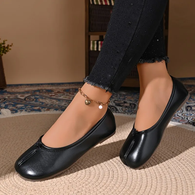 Damen Gemütliche Leder-Flats mit geteilter Zehenpartie, Loafer, Mary Janes, Mokassins, Ballerinas