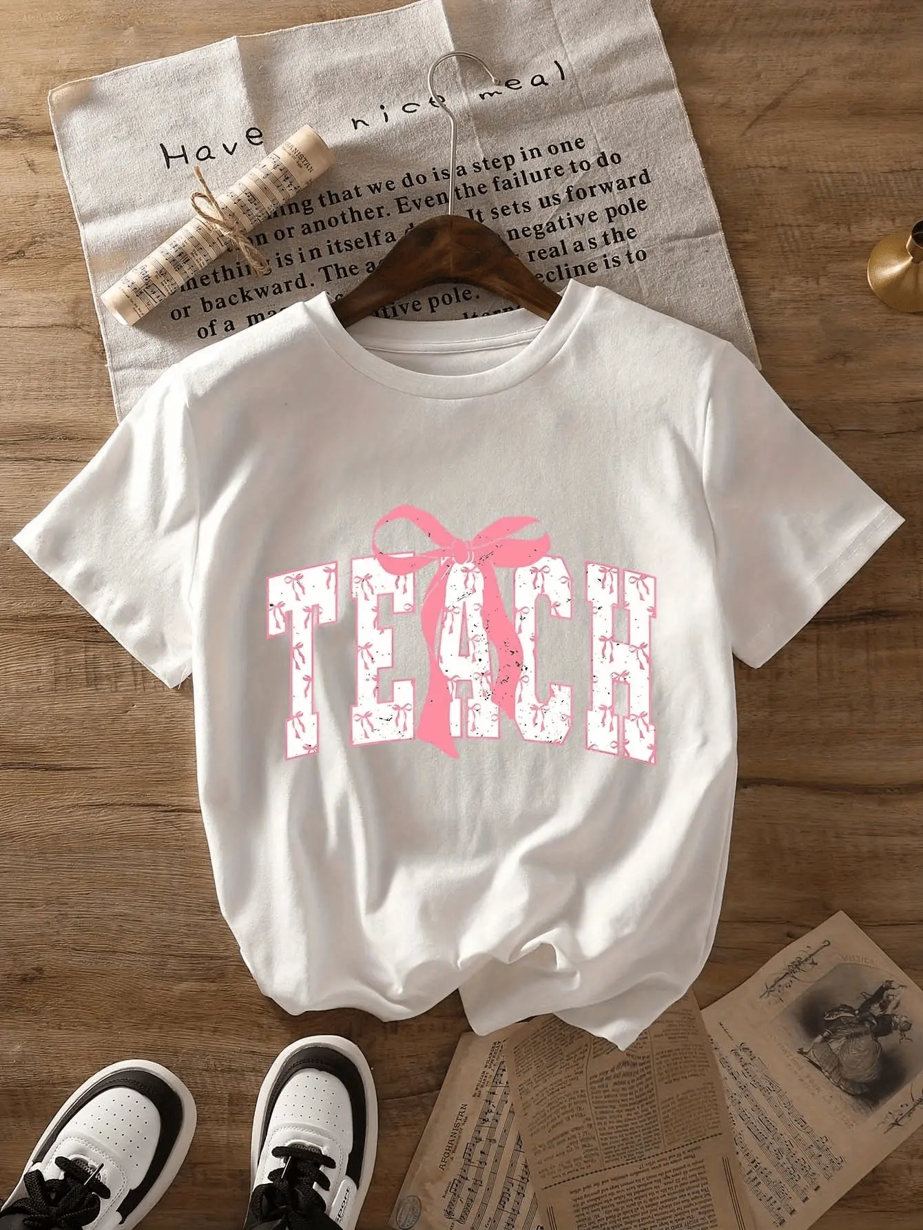 

Женская модная футболка с круглым вырезом и коротким рукавом для весны, лета и любого сезона, в уличном стиле, легкая роскошь, для вечеринок и фестивалей, с принтом животных