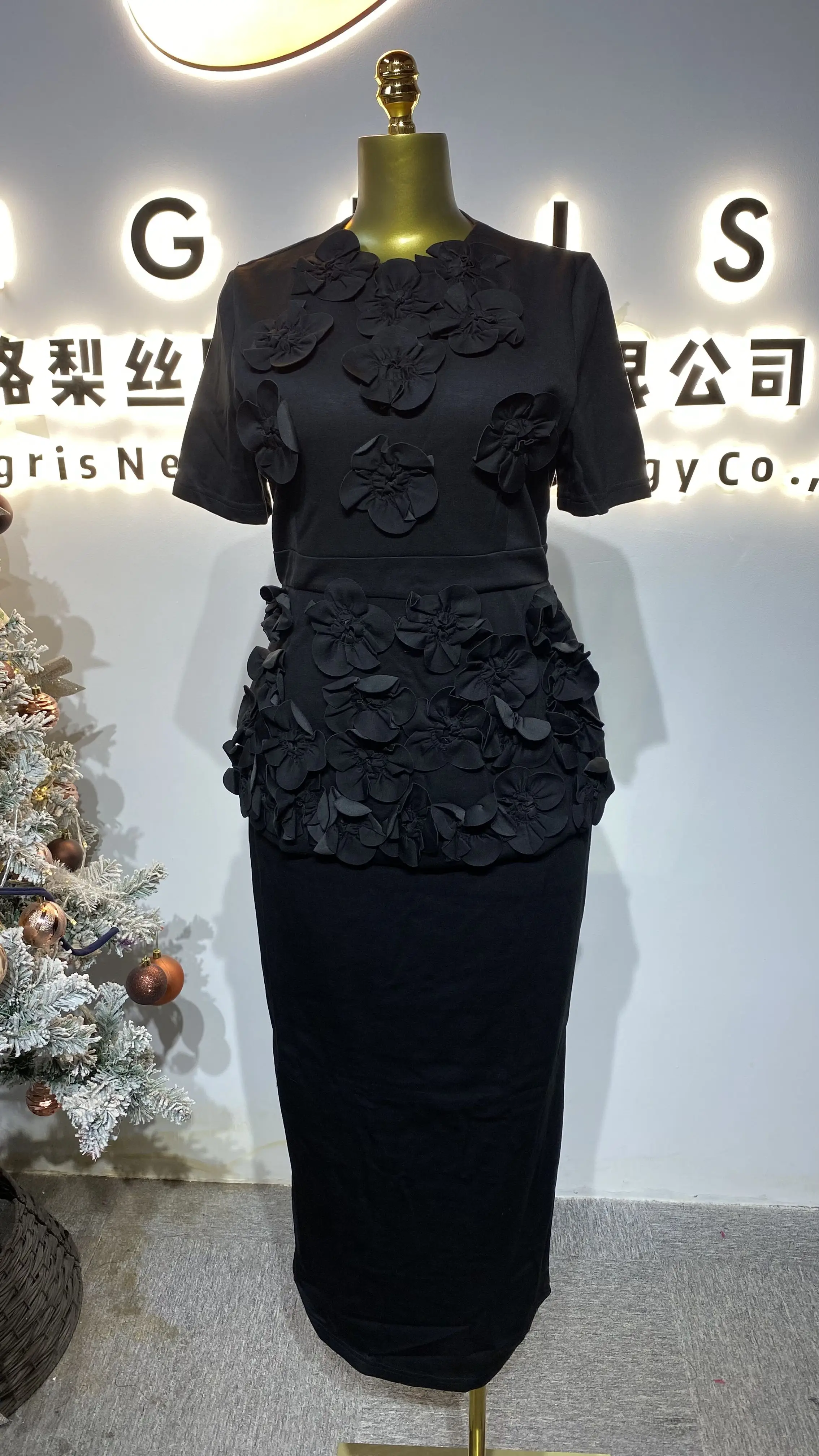 

High-quality women's party dress, elegant 3D rose off-shoulder long bodycon bandage dress-GZXX175