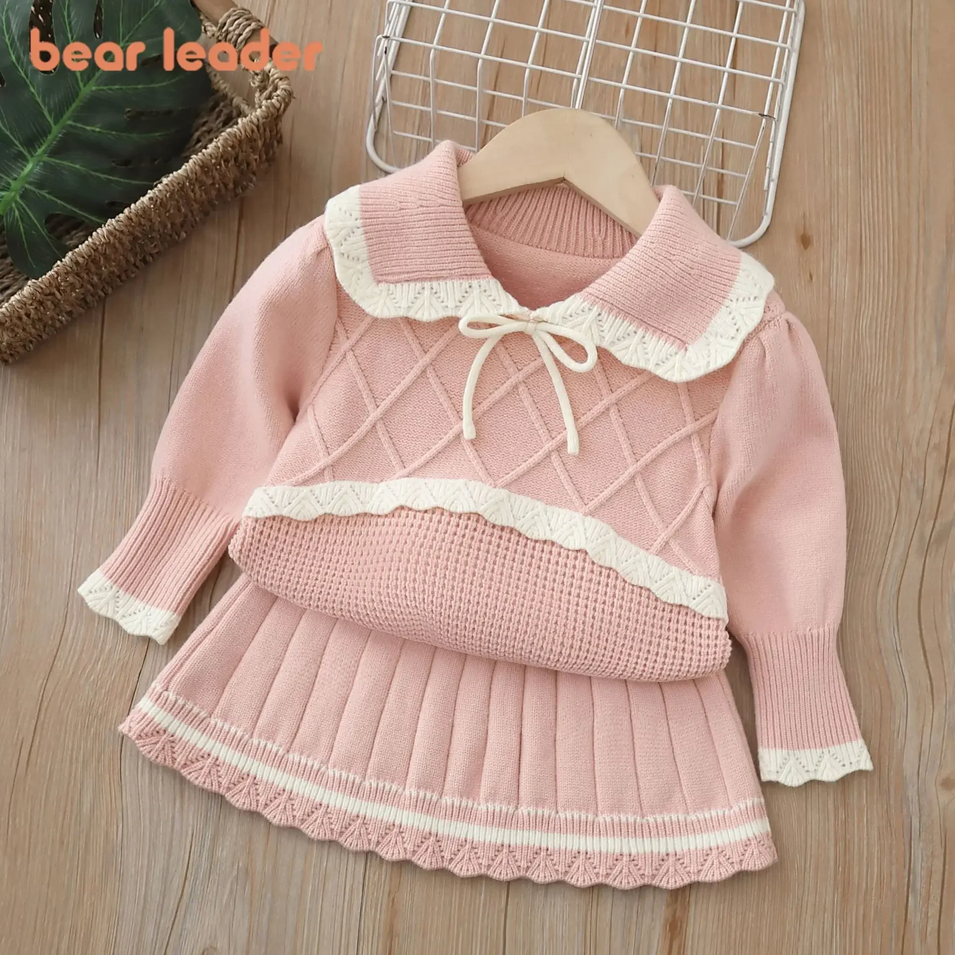 

Bear Leader Girls Clothes Baby Collar Bow Spliced Sweater+Short Skirt Winter Two-piece Set Sweet Cute Lace Children's Clothing