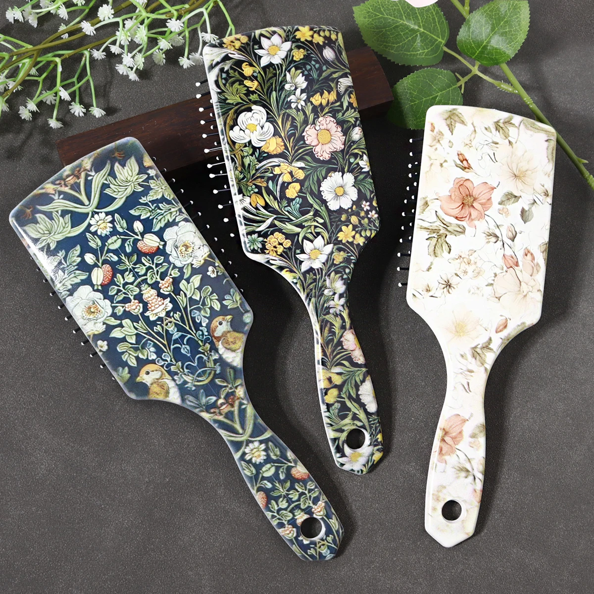 

Щетка для волос с цветочным узором, антистатическая нейлоновая щетка для волос, прочная ручка из АБС-пластика, подарок, специально для париков из натуральных волос.