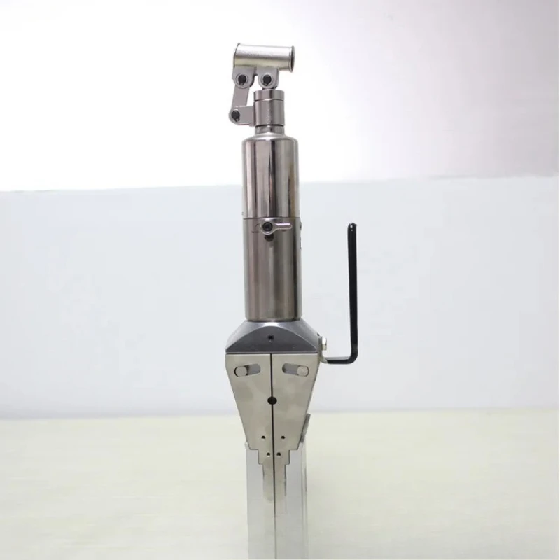 

Multifunctional portable hydraulic expander, split type lifting and breaking tool