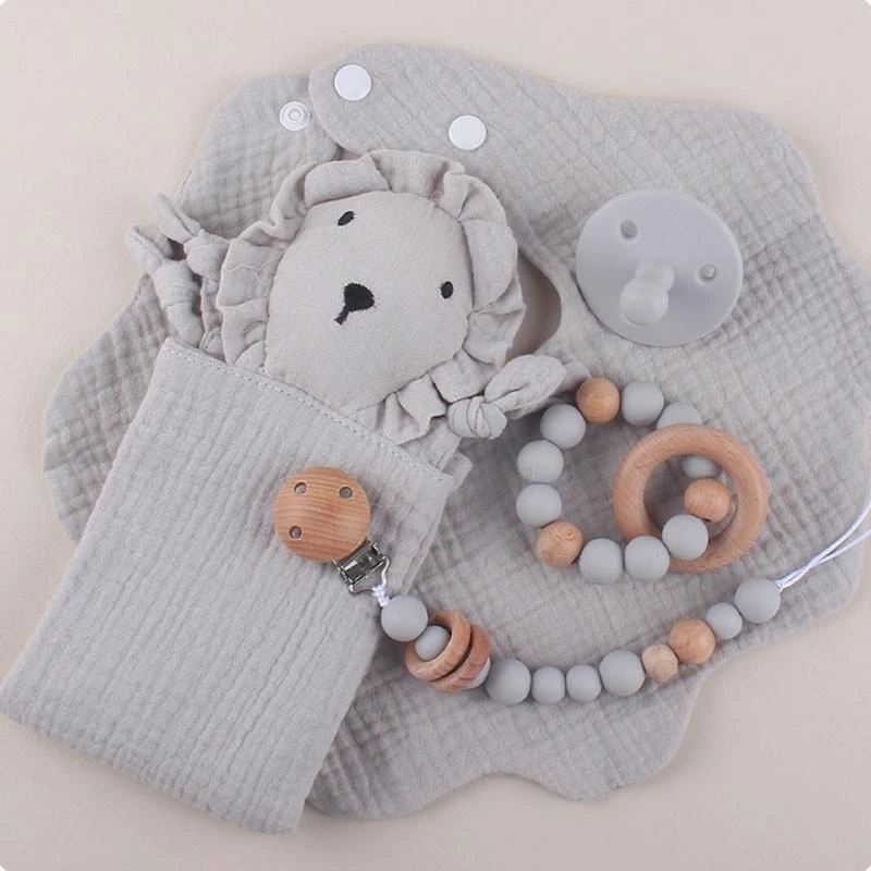 

J15U Newborn Gift Box Set Cartoon Lion Baby Pacifier Pacifier Chain Appease Towel Bib