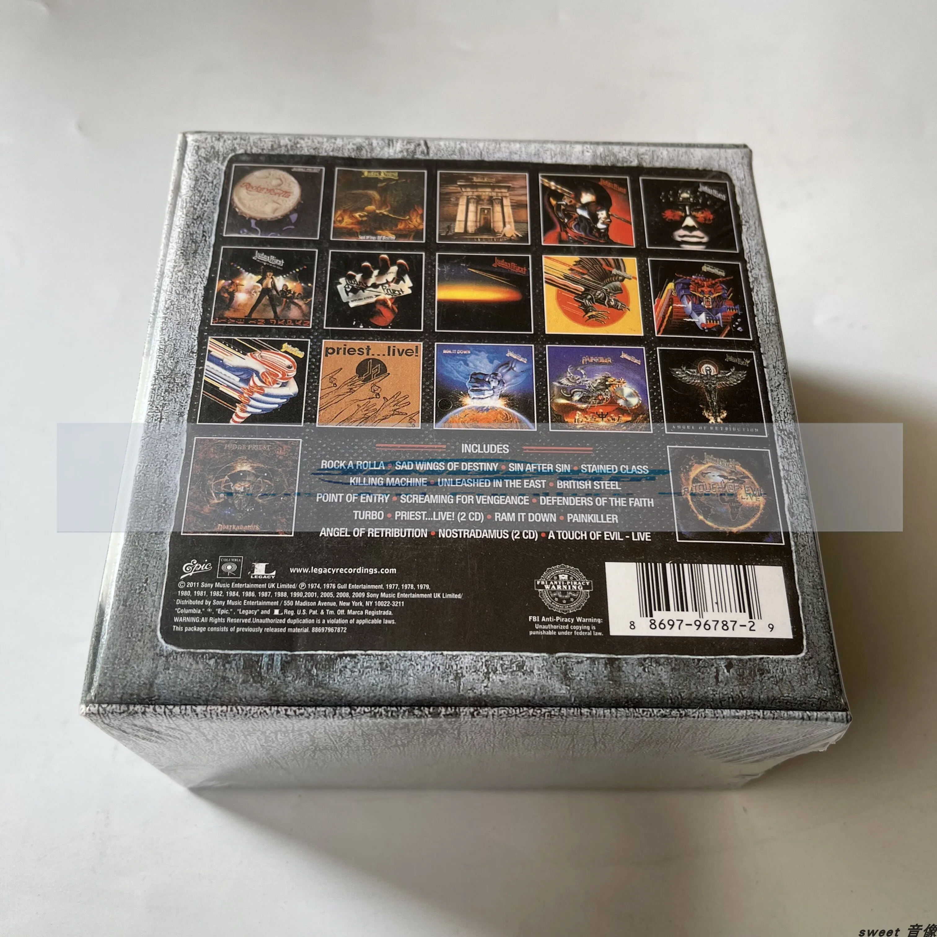 

Установить компакт-диск JUDAS PRIEST THE COMPLETE ALBUMS 19CD