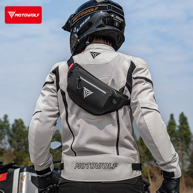 Motowolf Motorcycle Outdoor Adventure Touring Chest Bag Crossbody Bag Casual Portable Storage Waterproof Waist Bag view 3