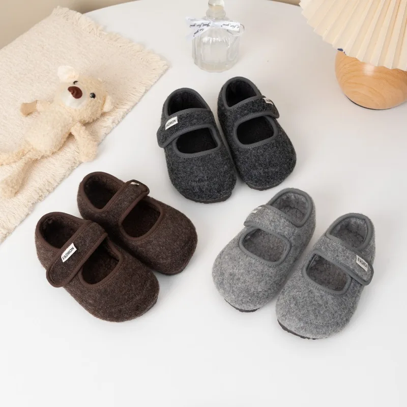 Toddler Girls Fuzzy Leather Shoes 2026 New Winter Kids Warm Ballet Flats Non-slip Simple Retro Style School Party Daily Wear