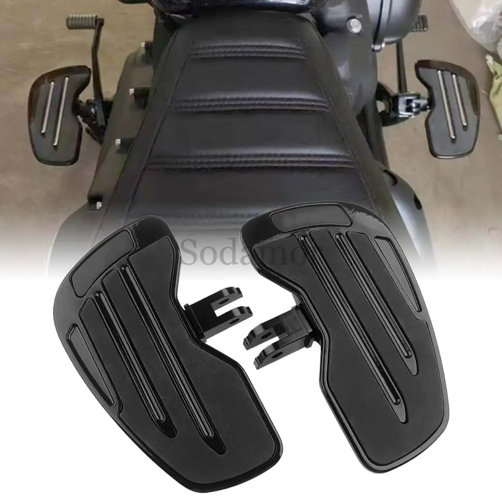 

For Harley Softail Slim Low Bob Fat Boy Breakout Deluxe FLDE FXLR FLFB FXFBS Driver Footboard Rider Footpegs Footrests