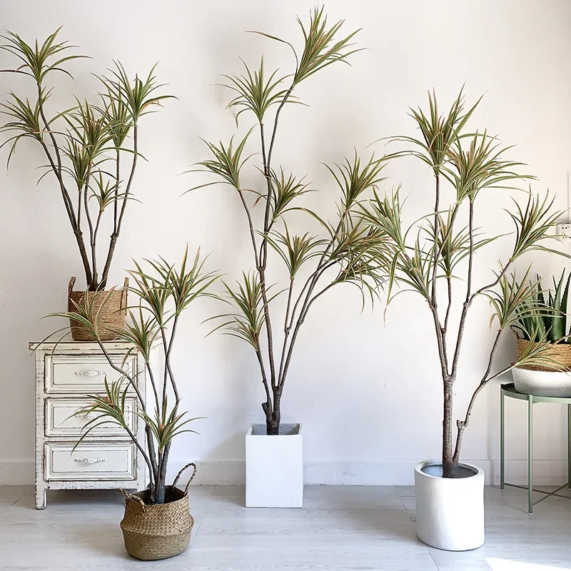 Large artificial plant potted plant Brazilian iron tree Dracaena shopping mall hotel window fake green plant