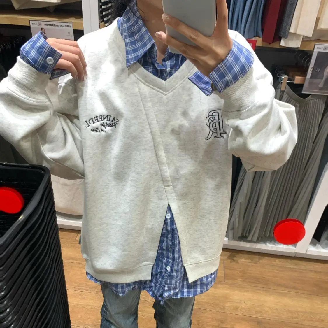 American Style Fake Two-Piece Hoodie For Women in Spring and Autumn 2025 New Korean Style Small Versatile Patchwork Top Jacket