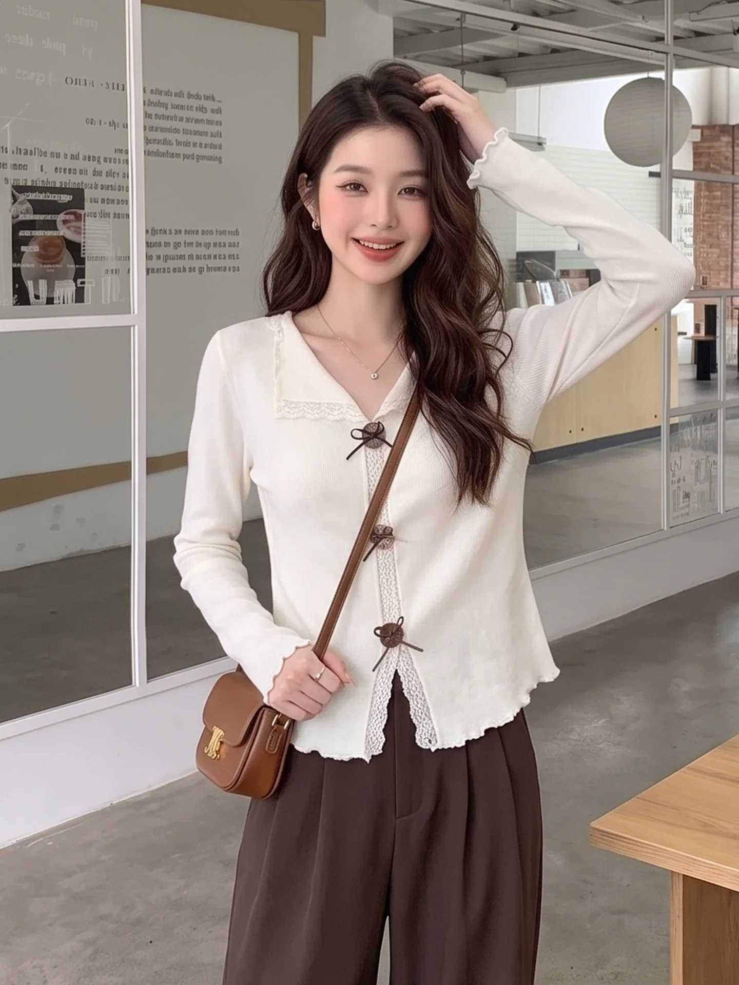 Chic Lace Trim Knitted Sweater Women's Autumn Knot Button Soft Slimming Gentle Top Korean Style V-neck Long Sleeve