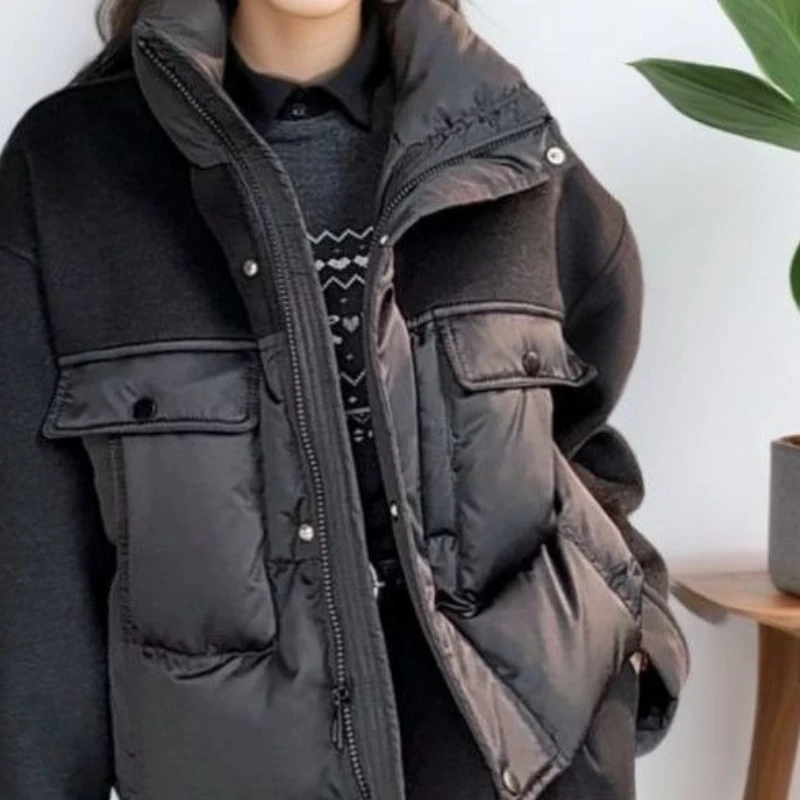 

2025 Autumn and Winter Fashion Stitching Stand Collar Thick Short Women's Cotton-padded Jacket Coat.