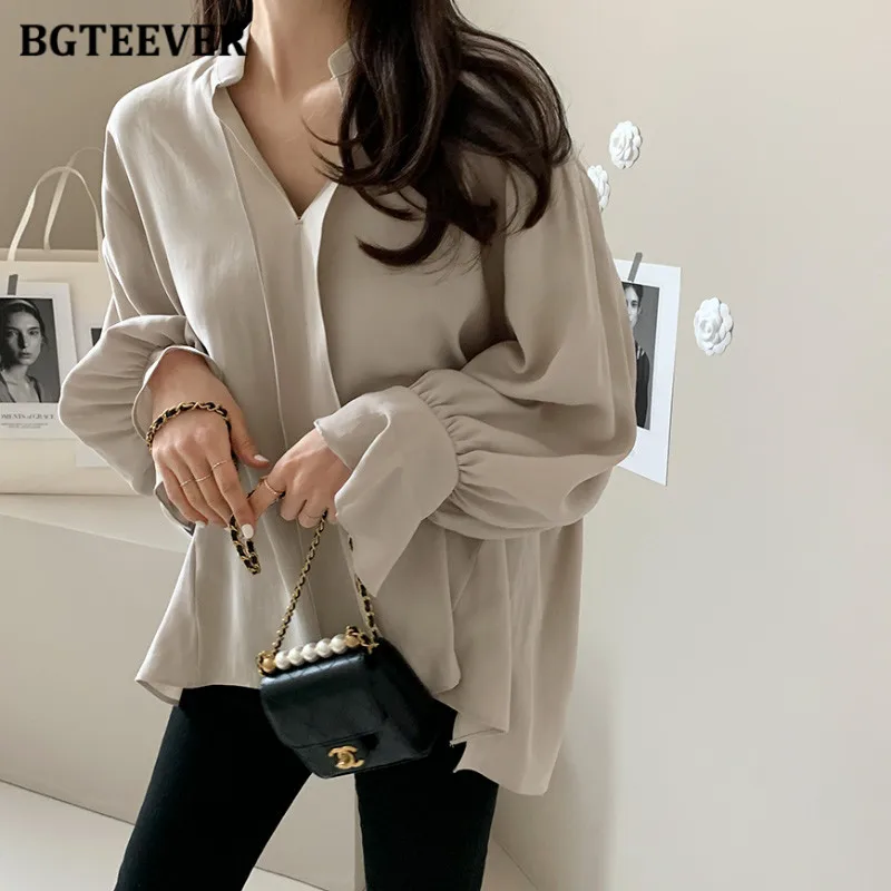 BGTEEVER Elegant V-neck Loose Female Pullovers Blouses Stylish Flare Sleeve Women Chiffon Shirts Autumn Ladies Solid Tops