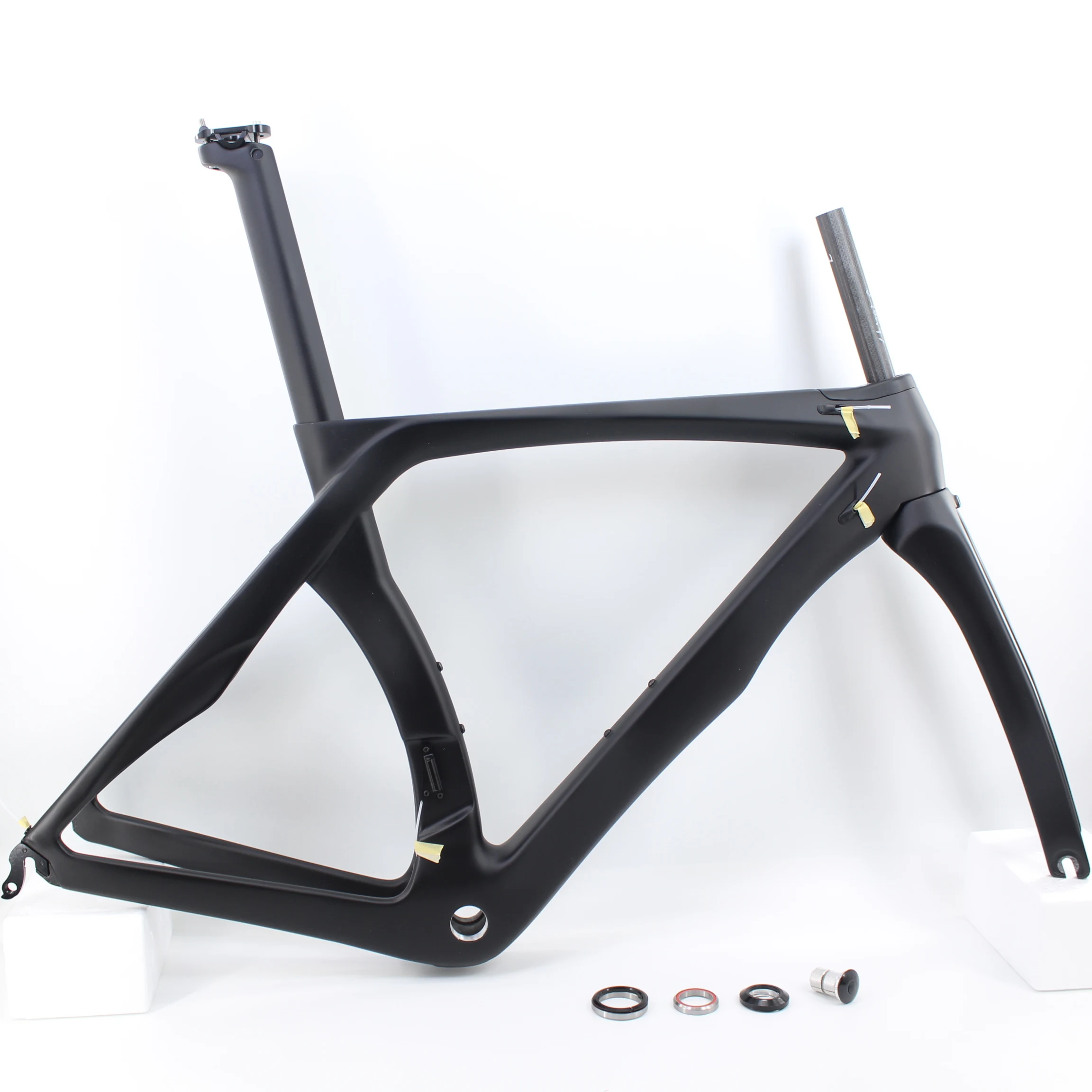 New RBK full black color 700C Racing Road Bike T1100 Full Carbon Fibre Frame Carbon Bicycle Frame Fork+Seatpost+Clamp+Headsets