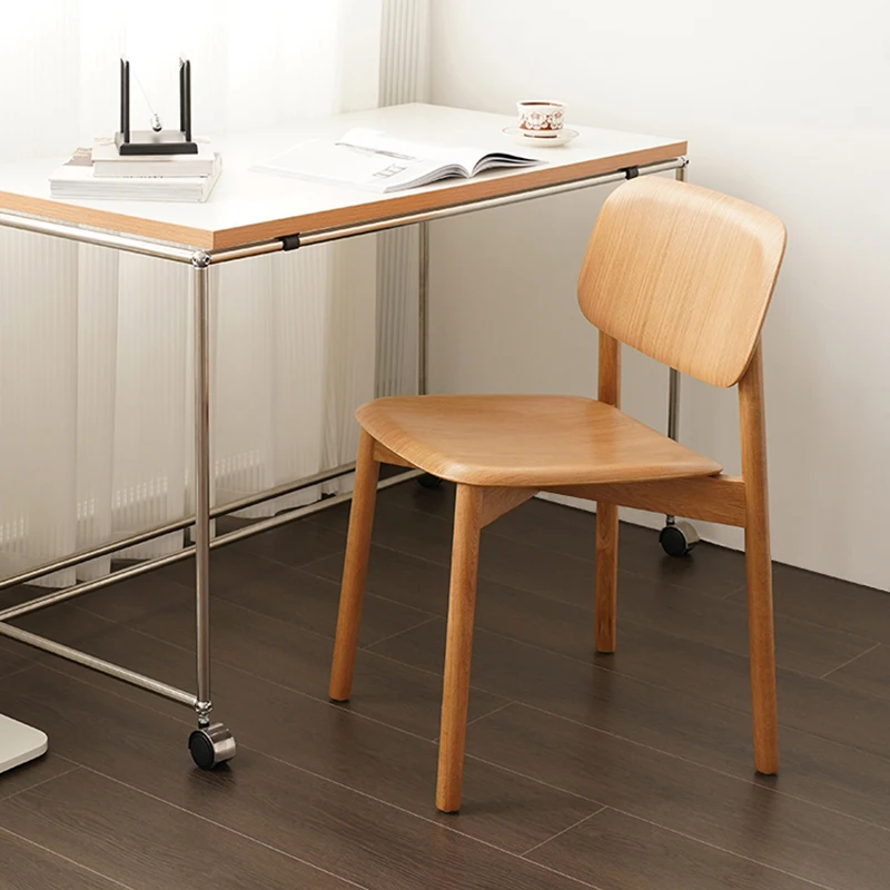 Sedia da pranzo di lusso di design nordico Ins Sedia da pranzo retrò con schienale in legno massello Sedia da pranzo moderna e semplice per ristorante Sillas Mobili per la casa WKDC