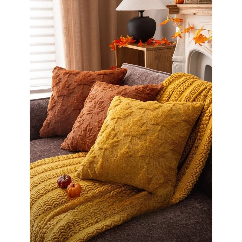 2pcs Plush Cover Sturdy Stitching Prevent Thread Loosening Fit Homestay Bedroom Autumn Scene Layout Simple Dust Cleansing