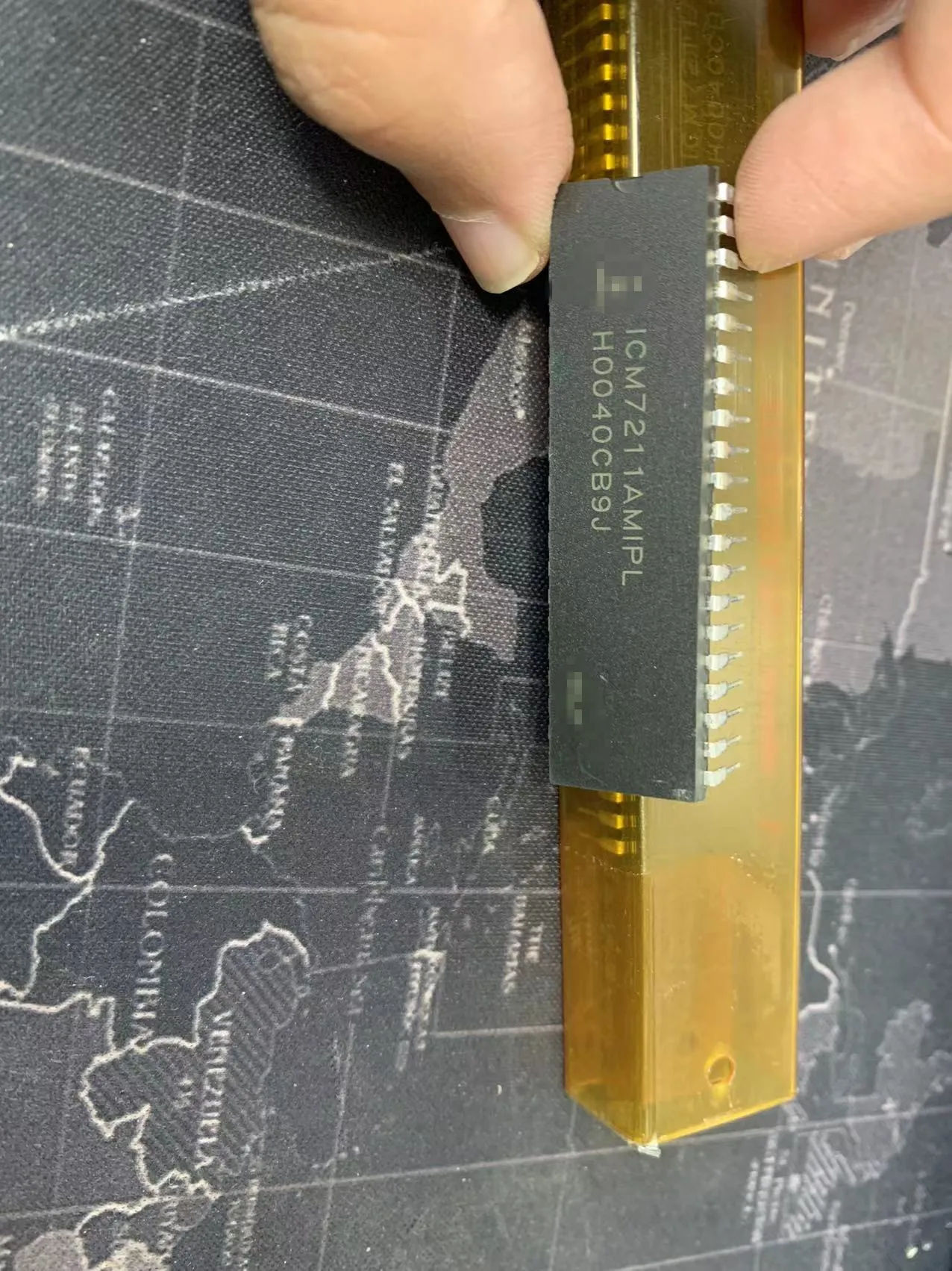 Stock d'origine et ponctuel, ICM7211AMIPL, 1PC