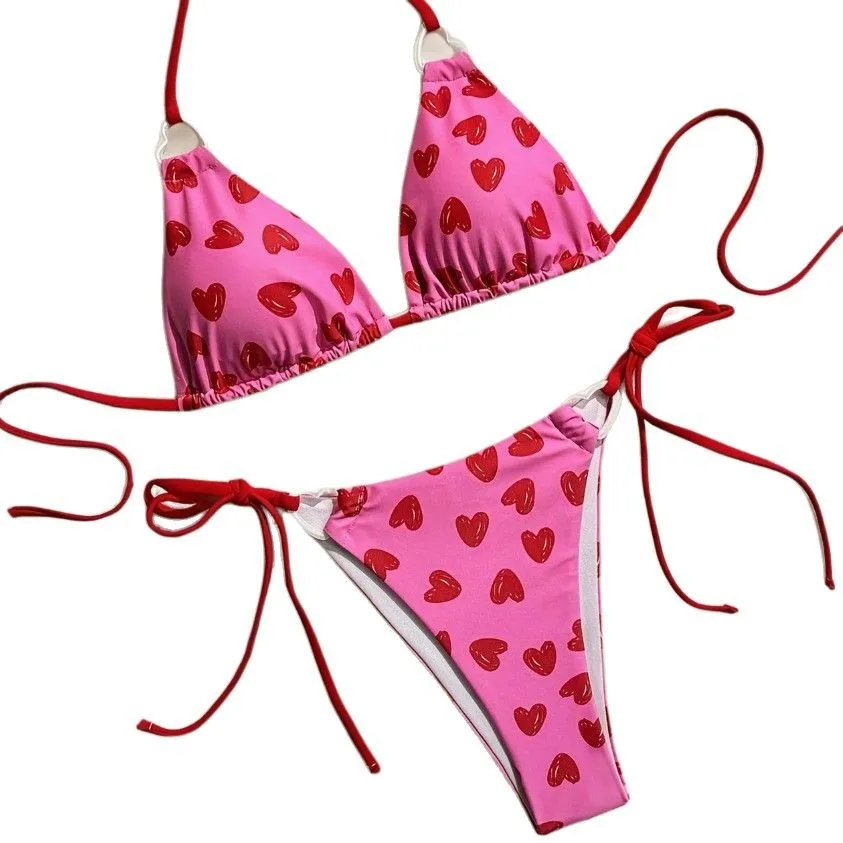 2025 новый европейский и американский купальник с разрезом на бретельках и принтом любви, бикини, бикини