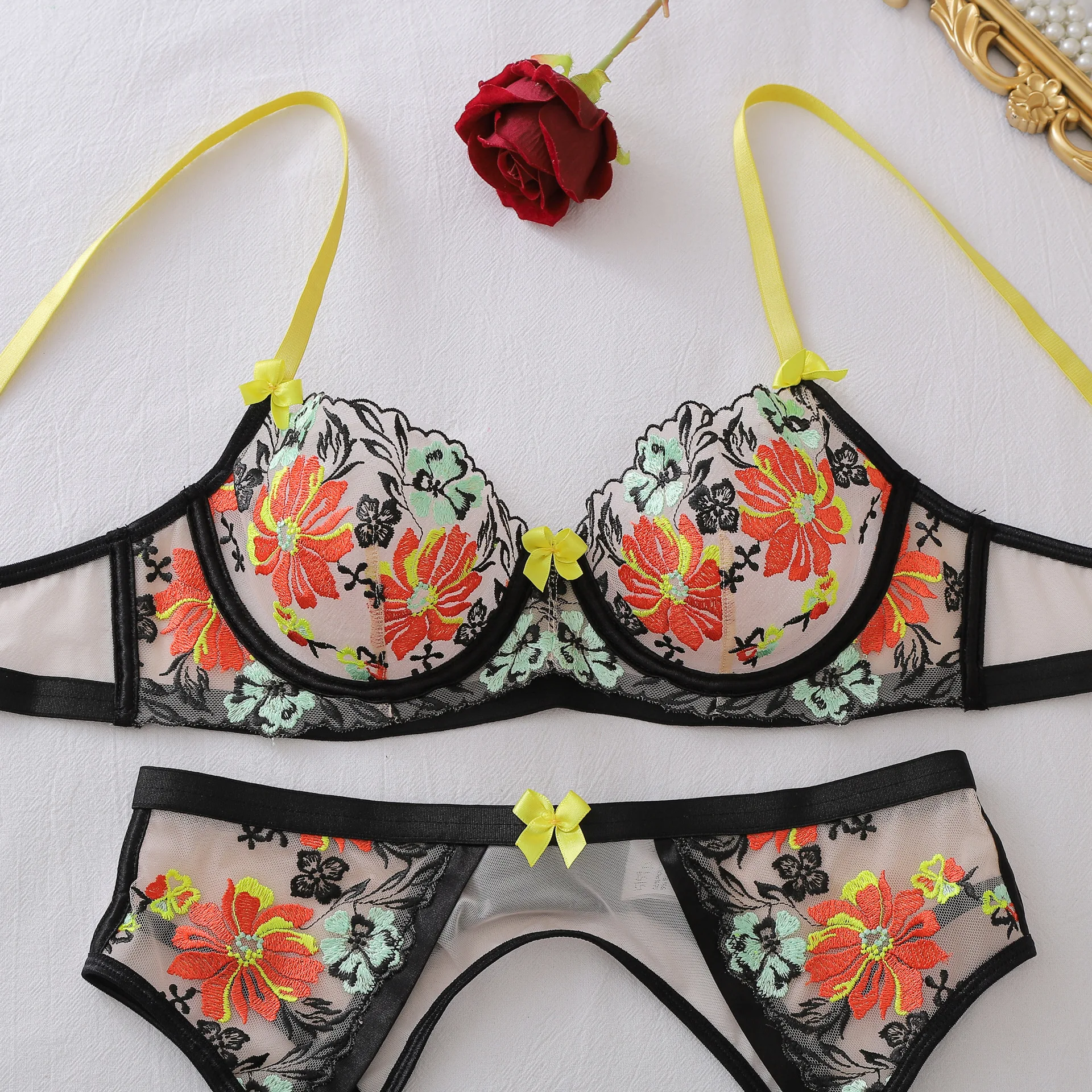Ensemble de lingerie érotique  - Garter Belt Set avis et prix