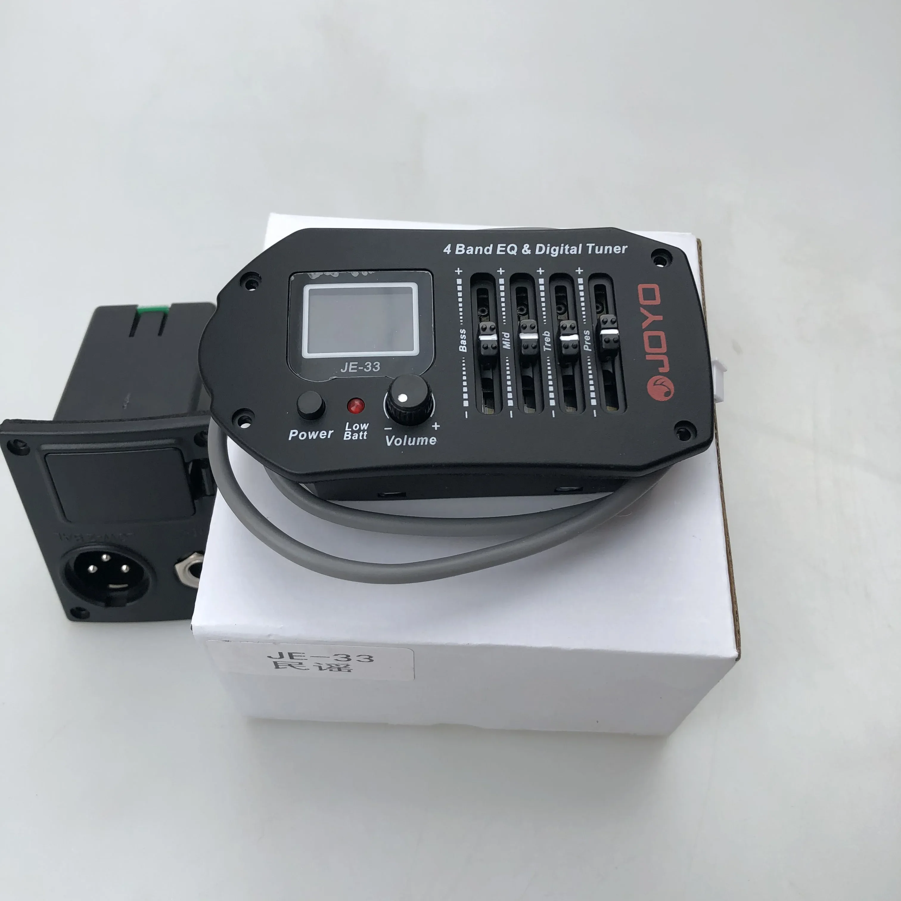 

Joyo JE 33 Acoustic Guitar Preamp With EQ and Tuner for Acoustic Guitar Preamp EQ Hardware manufacturer