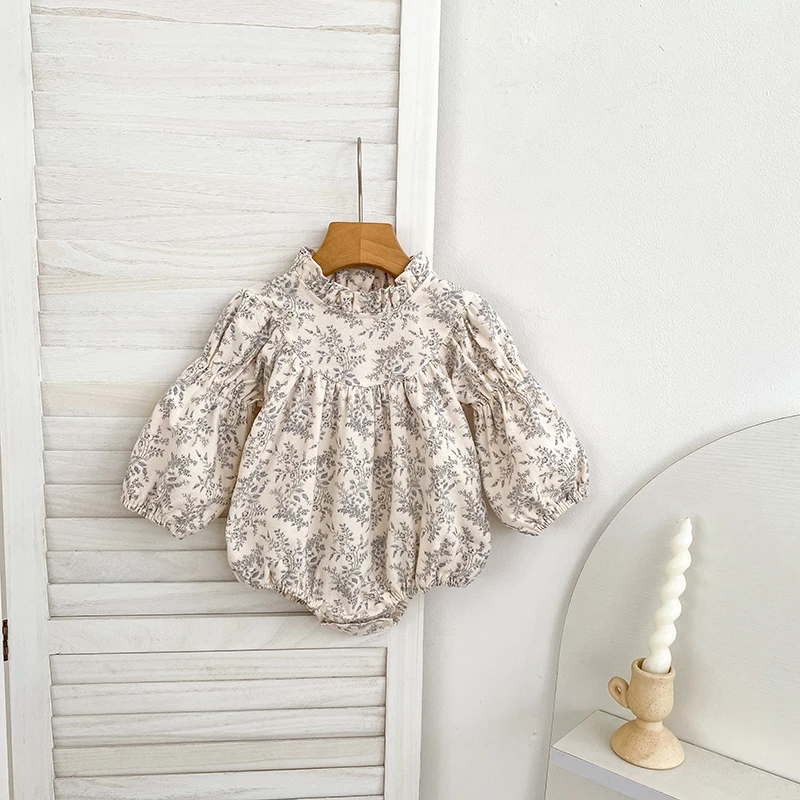 Baby-Mädchen Blumenmuster Bubble-Strampler mit Rüschenkragen, langen Puffärmeln, Baumwoll-Body für Neugeborene, Herbst-Einteiler-Outfit 0-24M – Detail 6