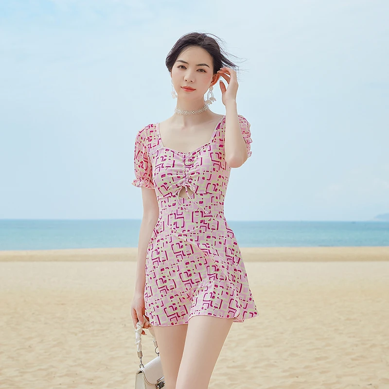 

Pink Printed One Piece Swimsuit Plus Size Sexy Women Short Sleeve Dress Conservative Ladies Swimwear Fashion Skirt Bathing Suit