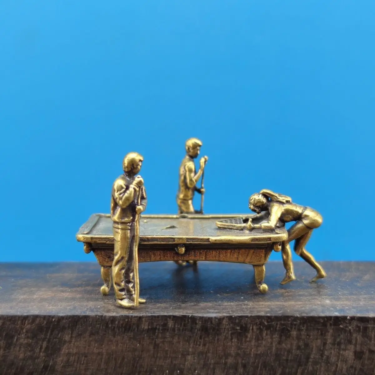 Billiards Room Beauty Figure Model Scene Ornaments Miniature Landscape DIY Coloring Copper Figurine Miniatures