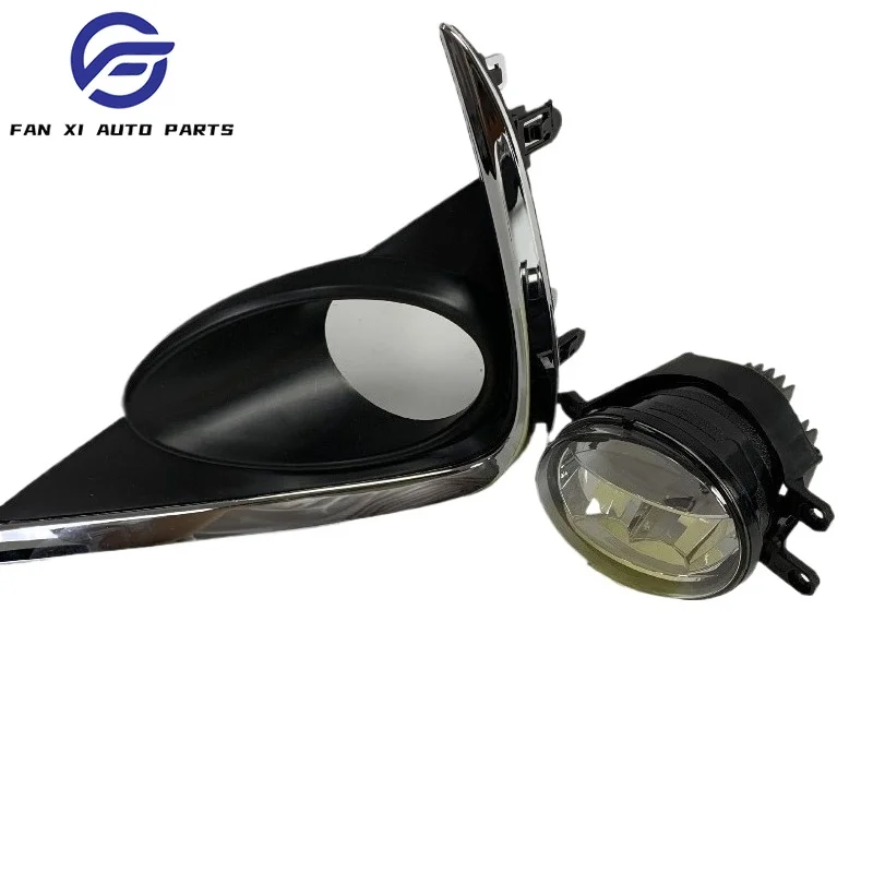 

1 комплект передних противотуманных фар, бампер, галогенные противотуманные фары, подходящие для Toyota Corolla 2021-2024