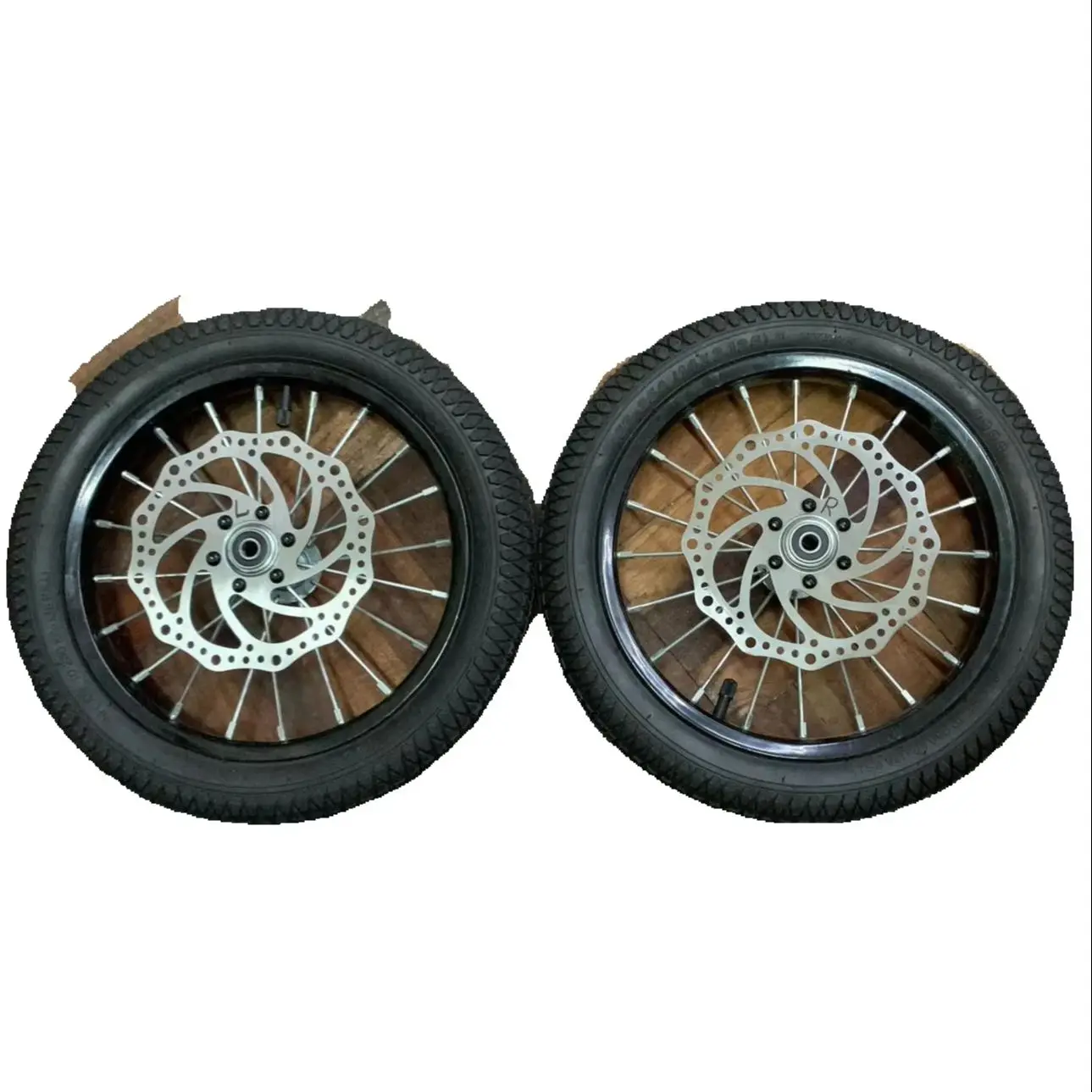 bike wheels for reverse trike use