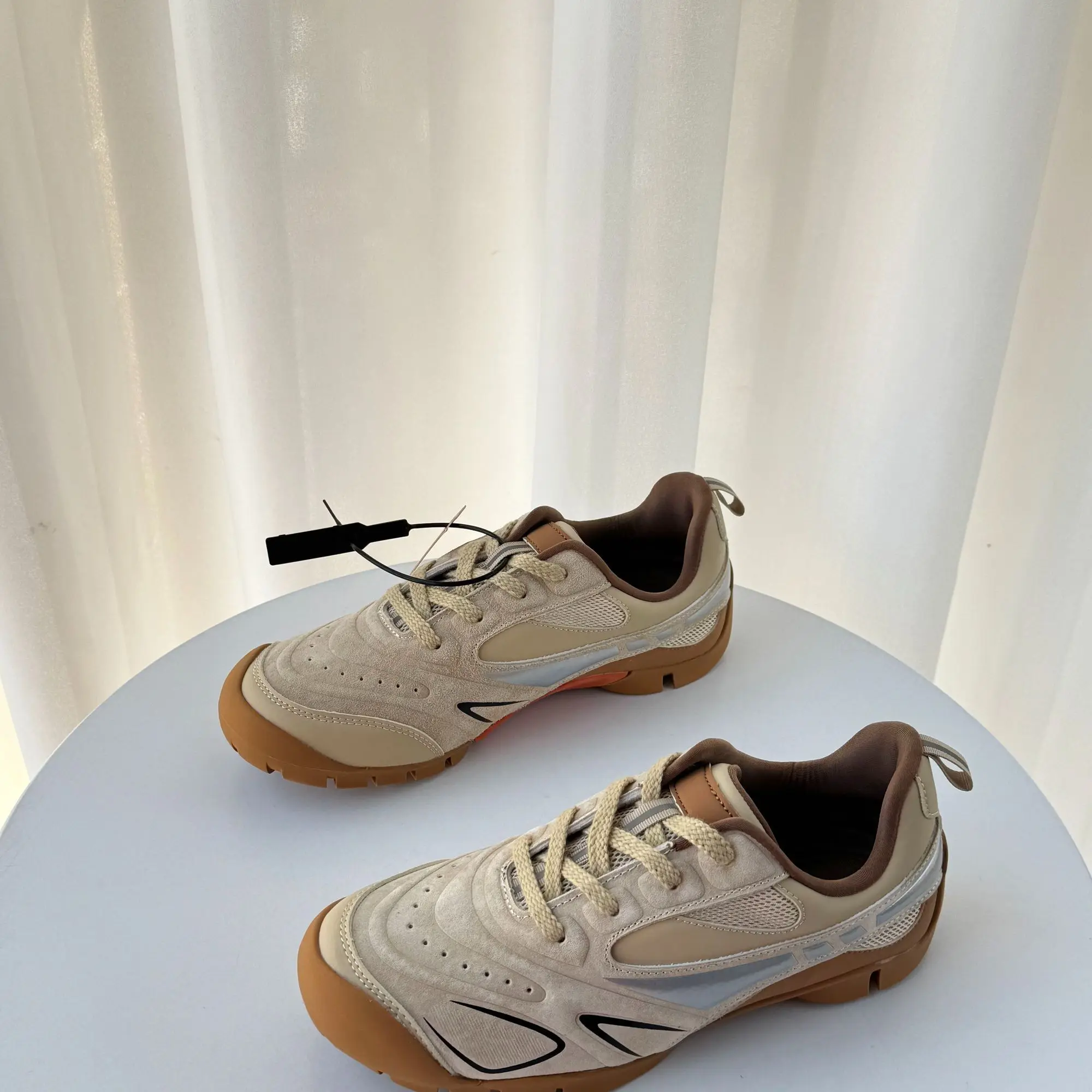 Brand Fashion Women's Hiking Outdoor Shoes Hiking With Shoes High Quality Sneakers Comfortable Anti-slip Athletic Casual Shoes