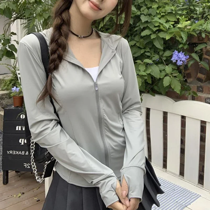 2025 летняя солнцезащитная куртка с длинными рукавами, женская однотонная укороченная куртка с капюшоном, женское шикарное быстросохнущее спортивное пальто, женское