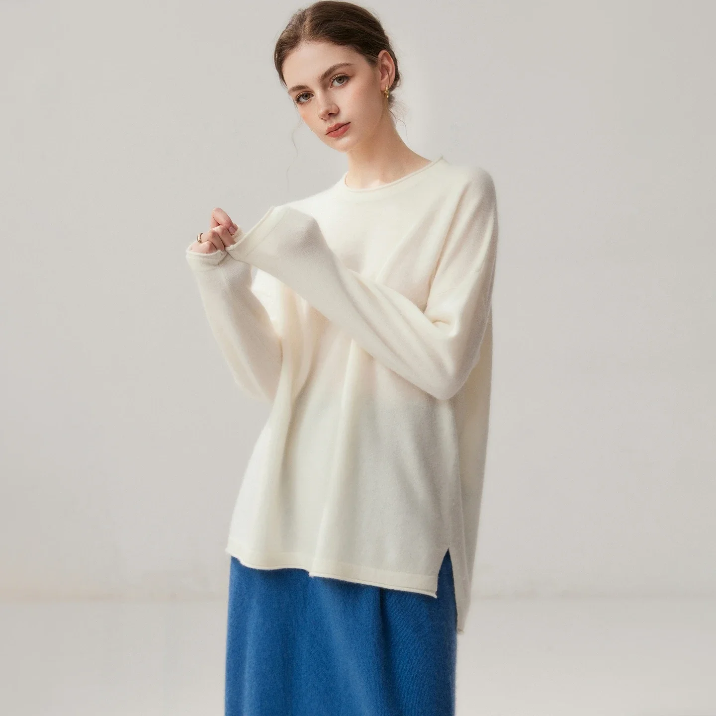 Casual Autumn Winter Sweater Women's 100% Cashmere Pullover O-Neck Rolled Edge Slit Mid Length Pullover Sweater Knitwear Clothes