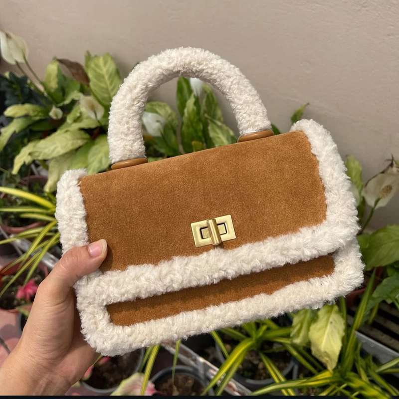 

Faux Suede Mini Box Bags For Women Luxury Designer Handbag Purses 2025 New In Imitation lamb Wool Trim Lock Top Handle Shoulder