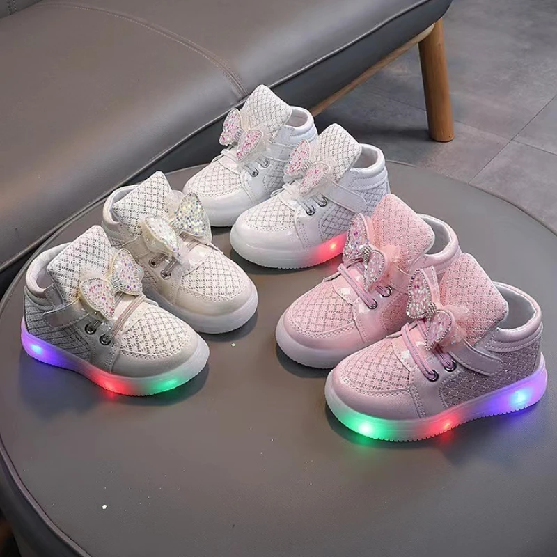 Children's sports lighting shoes 2026 new Korean version bow children's soft sole single shoe casual girls princess running shoe