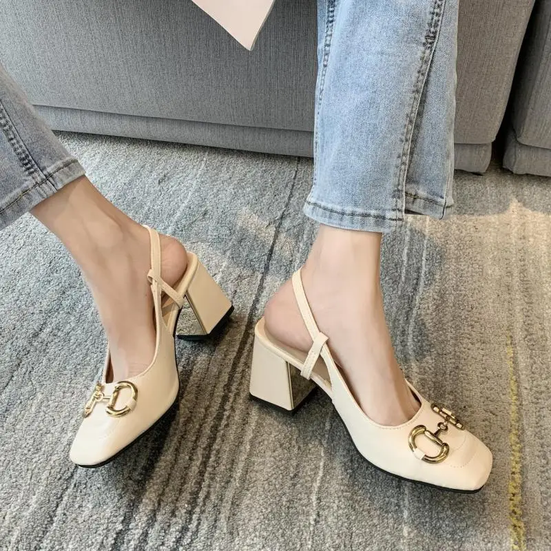 2024 Fashion Luxury New Style Matte Thick Heels Soft Pumps For Women Shoes Retro Fashion Buckle High Heels Lady Dress Pumps Hot