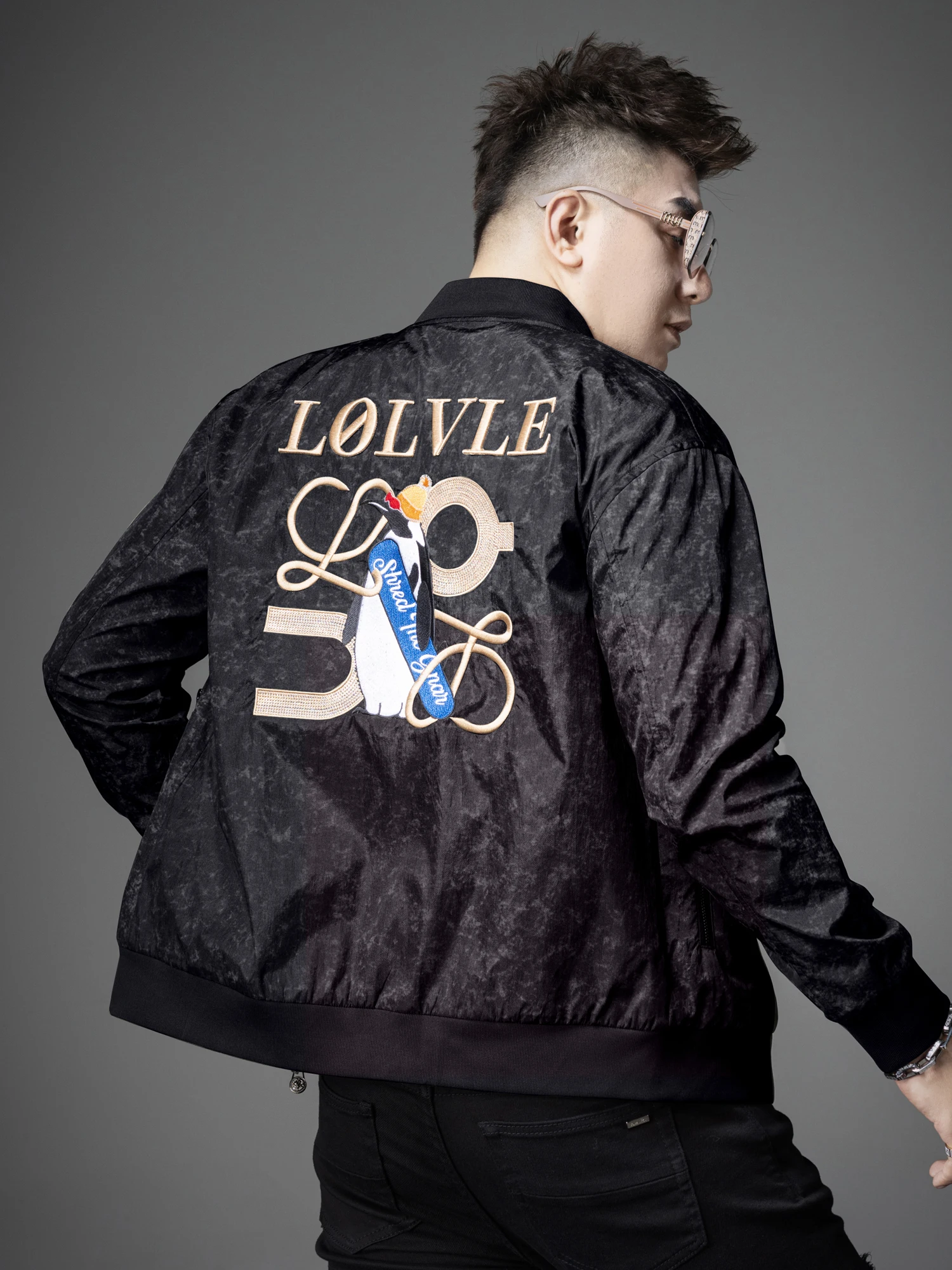 

Spring Autumn Men's Baseball Jaet Trendy Brand High End Faionable Outerwear Youthful Sle Stand Fit Long Sve Zippe...