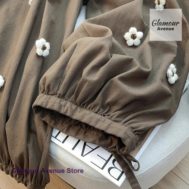 Modne koreańskie spodnie typu bloomers z trójwymiarowymi kwiatami, damskie, letnie, nowe, luźne, z wysokim stanem i wyszczuplające spodnie haremki o długości dziewięciu ósmych.