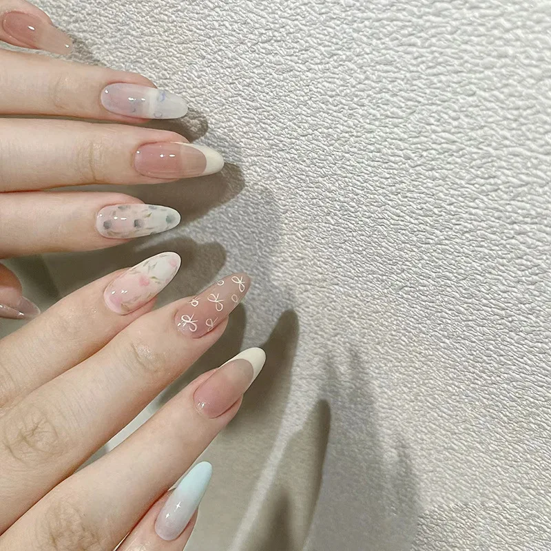 24 Stück mittellange Mandel-Kunstnägel mit vollständiger Abdeckung, rosa Smudge-Strass-Design, zum Aufdrücken der Nägel, Sternmuster, tragbare Tipps für künstliche Nägel