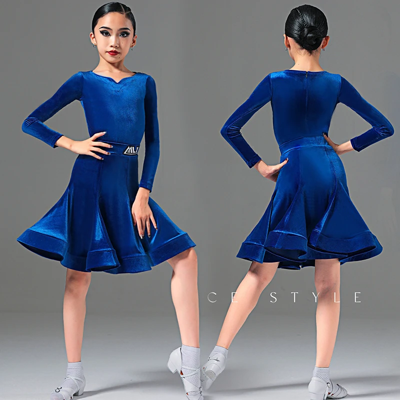 

Детская одежда для соревнований по латинским танцам, зима 2025 года, наряд для латинских танцев для девочек, бархатный танцевальный костюм с длинными рукавами, черный, синий, красный AMY2844