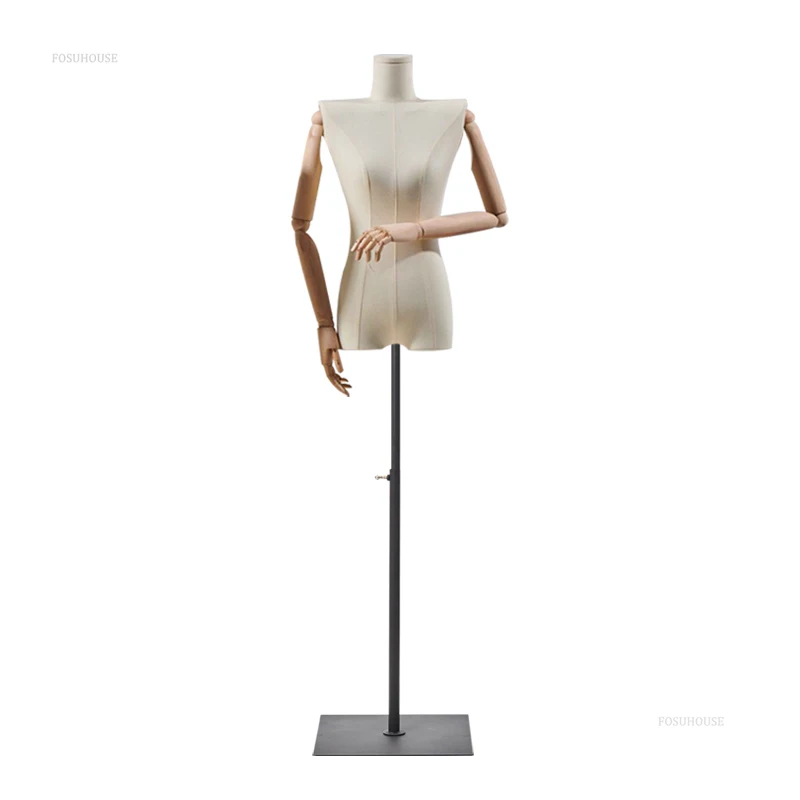 Korean Flat Shoulder Female Mannequins Wedding Dress Shop Mannequins Window Display Stand Clothing Store Half-length Mannequin