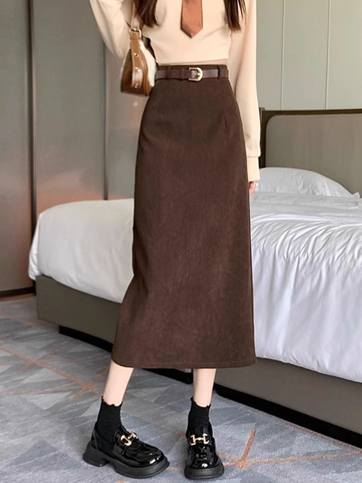 

Карамельная вельветовая асимметричная юбка трапециевидной формы, женская высокая талия, осень-зима Faion Ciwalk, подставка из ПВХ, полиэстер