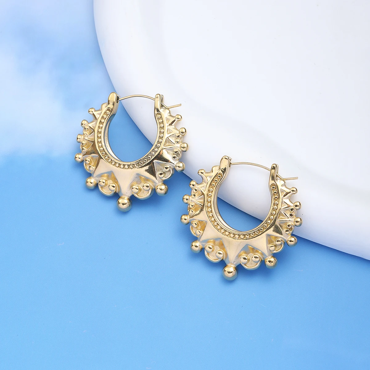 CARLIDANA Elegant Stainless Steel Victorian Earrings Pointed Creole Hoops Bohemian Retro Gift Large Hoop Patterns Women Surprise