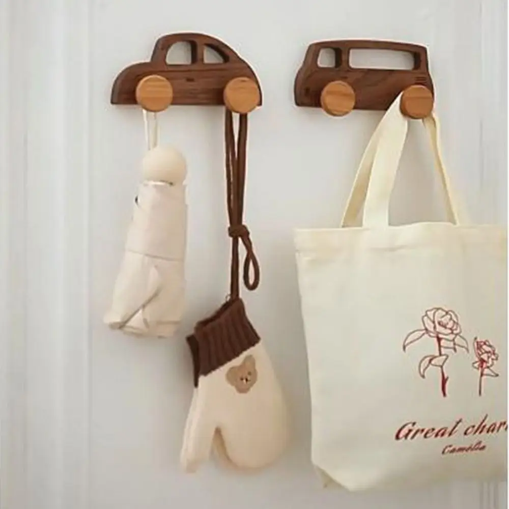 

Practical Wall Mounted Wood Car Shaped Hooks Vintage Cute Cartoon Car Wall Hooks Decorative Wardrobe Hooks for Home